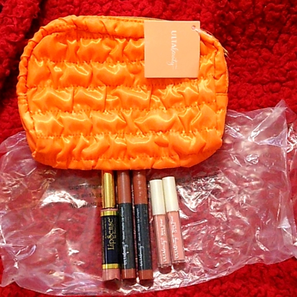 5 piece New Makeup Lot